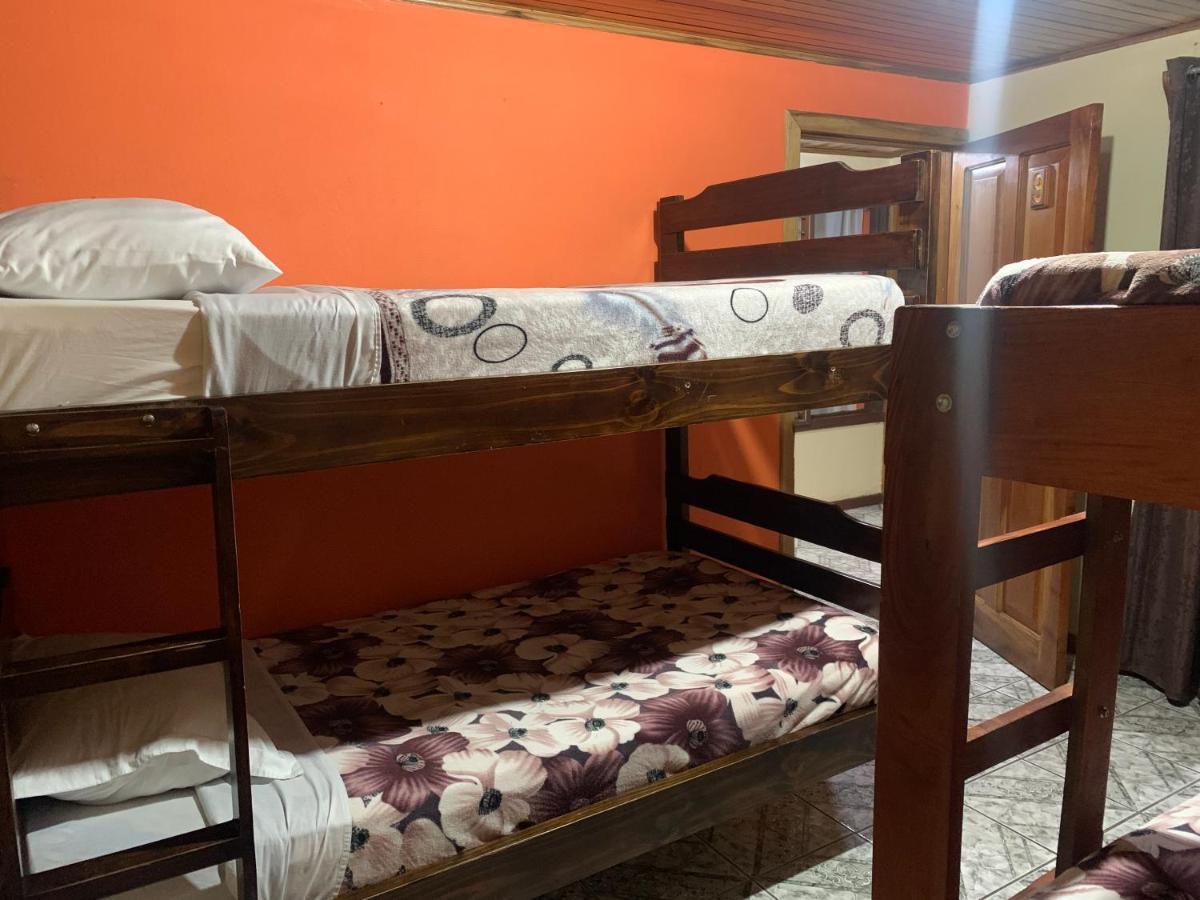Monteverde Monkey Hostel Экстерьер фото