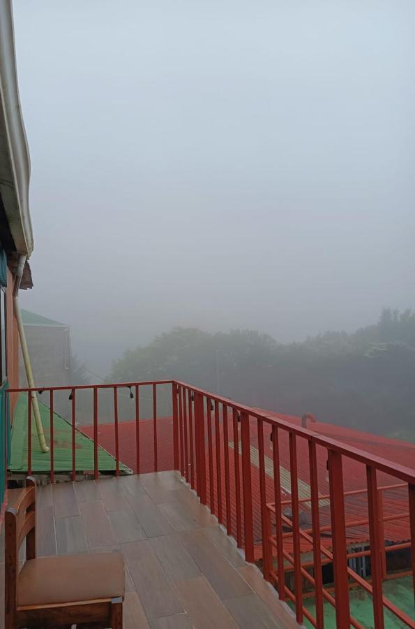 Monteverde Monkey Hostel Экстерьер фото